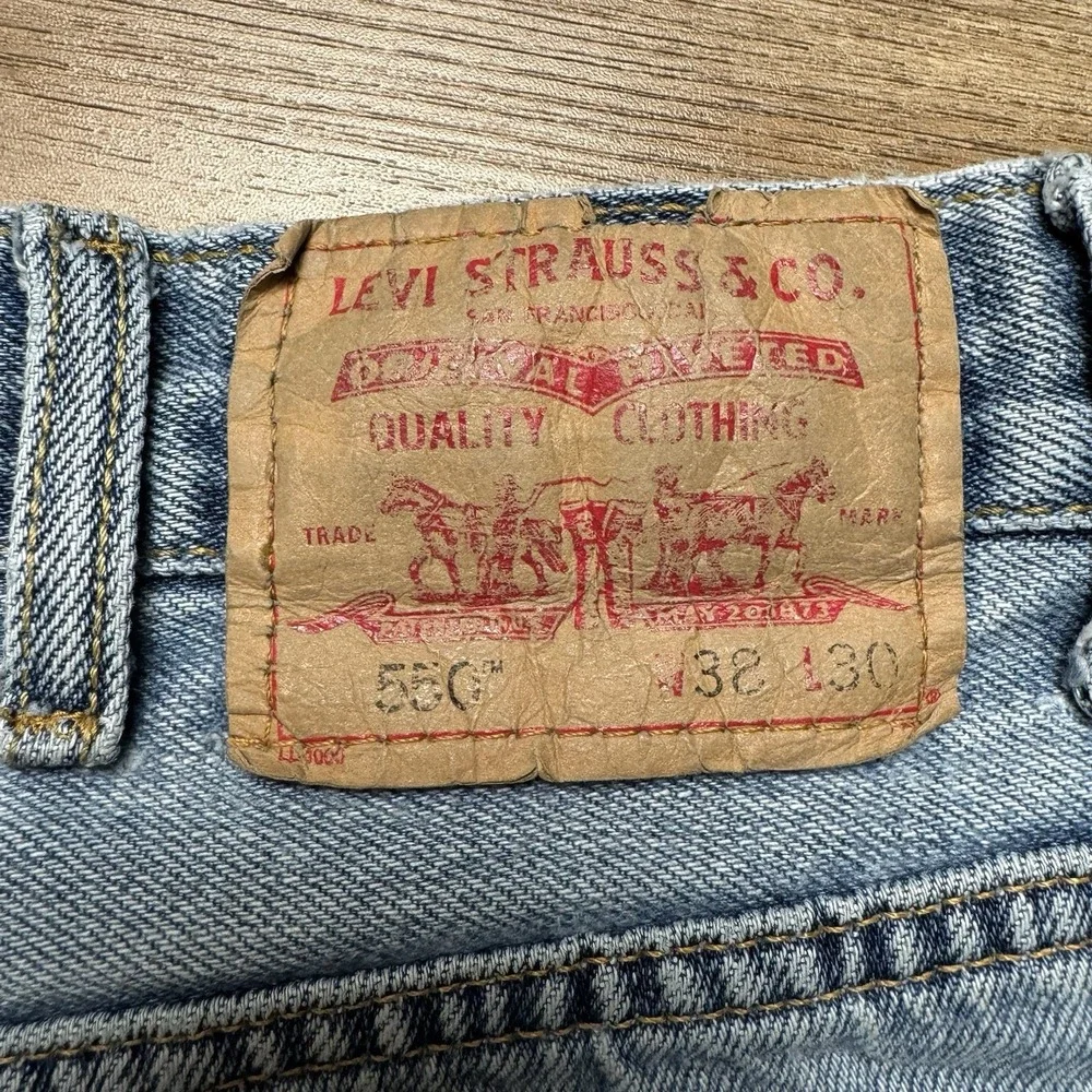 Vintage Levis Jeans Men 38x30 Blue 550‎ Relaxed Fit Baggy Light Wash Fits 36x29